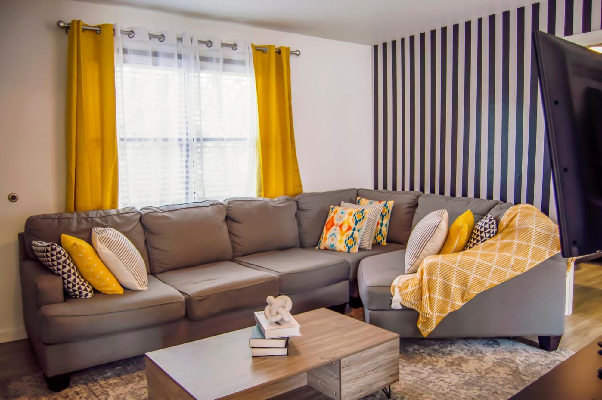 Cozy Condo, Minutes From Broadwy, Sleeps 5 ناشفيل المظهر الخارجي الصورة